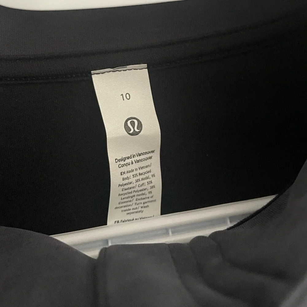 BNWT Lululemon Brushed Softstreme Half Zip - Picture 3 of 4
